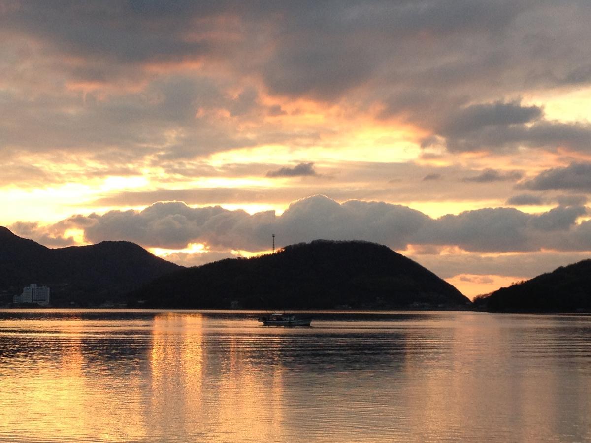 Shodoshima Olive Youth Hostel Bagian luar foto